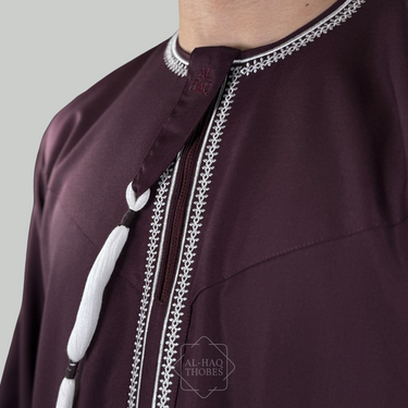 Luxury Burgundy Omani Thobe